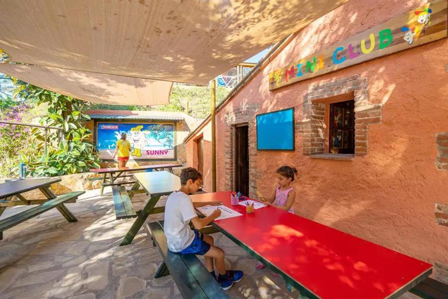 Camping La Torre Del Sol - Maeva Vacansoleil ميامي بلاتجا المظهر الخارجي الصورة